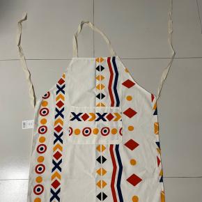 Printed-Apron